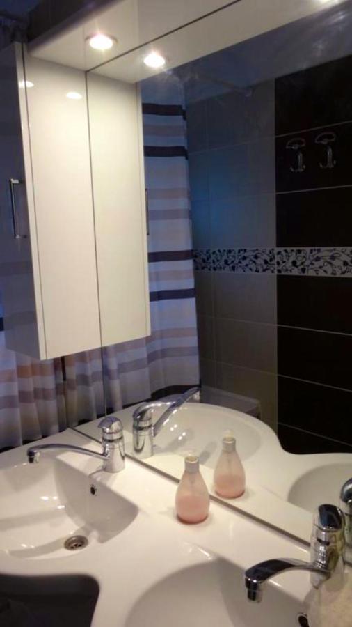 Апартаменти Laszlo Apartman Тихань Екстер'єр фото