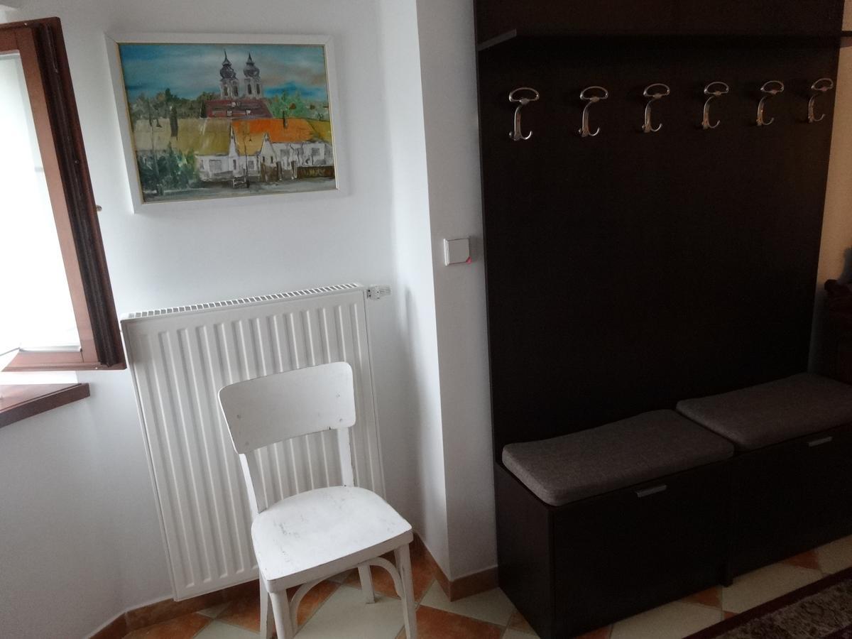 Апартаменти Laszlo Apartman Тихань Екстер'єр фото